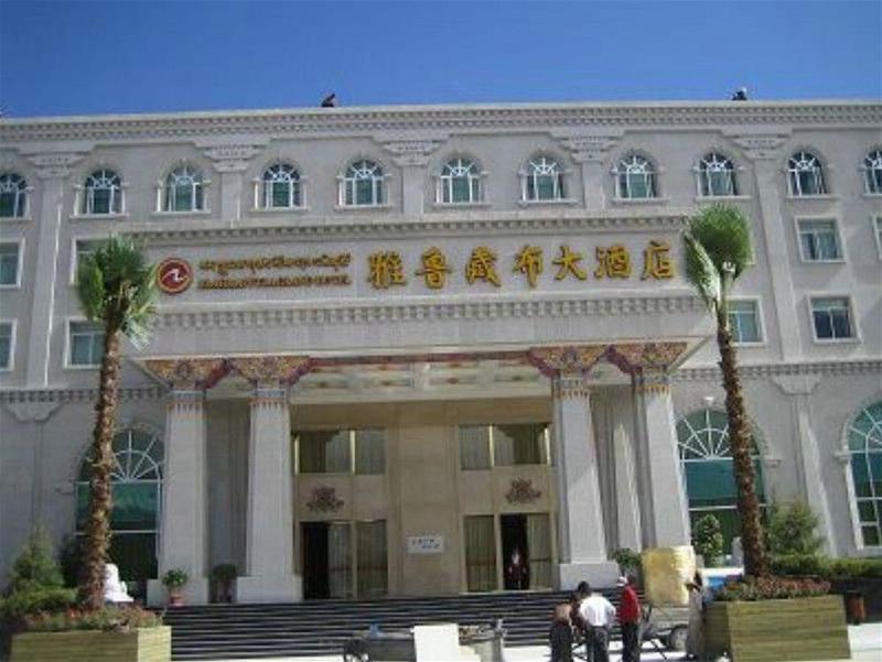 Brahmaputra Grand Hotel Lhasa Zewnętrze zdjęcie
